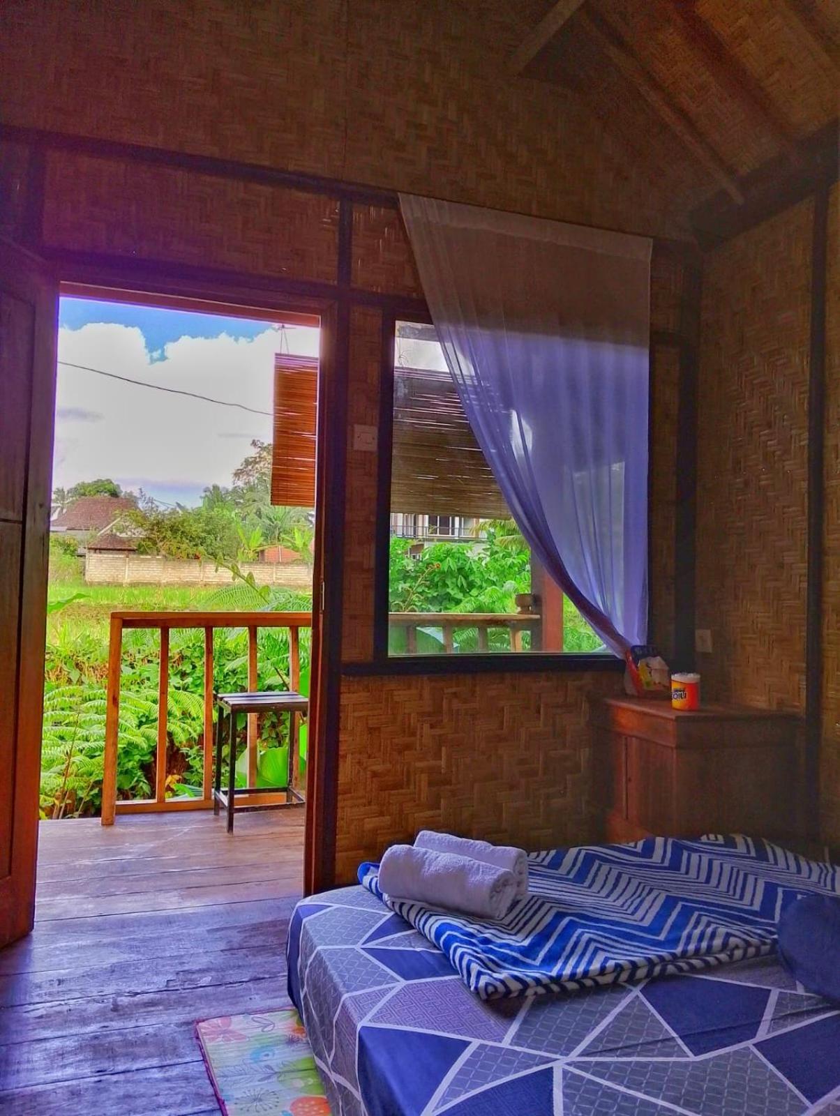 Citra Homestay Tetebatu Extérieur photo