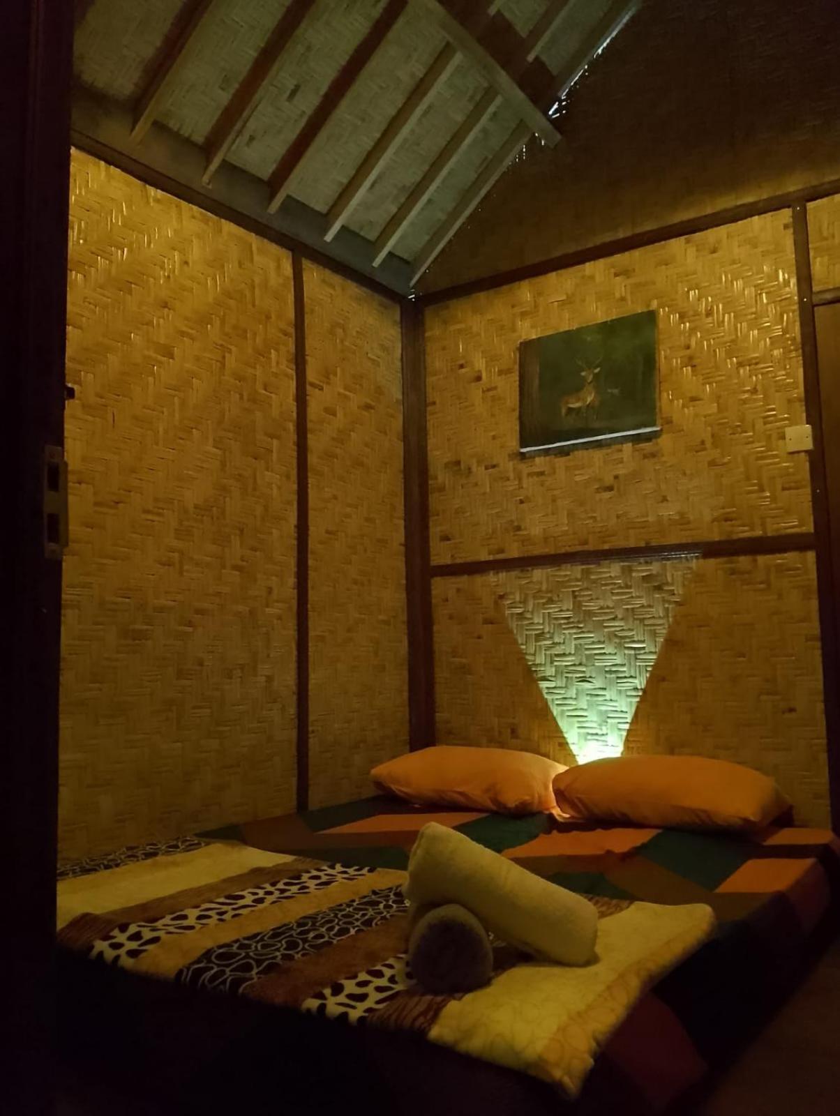 Citra Homestay Tetebatu Extérieur photo